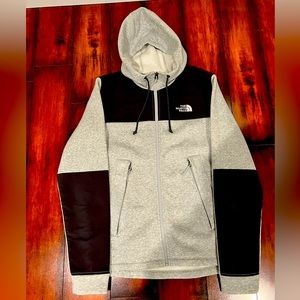 North face zip, hoodie